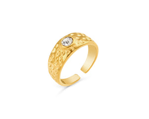 FAX Jewelry Soltera Gold Hammered Signet Ring | 18 karat gold plated water resistant jewelry